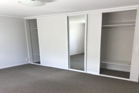 Photo of property in 2/4 Glasgow Street, St Andrews, Hamilton, 3200