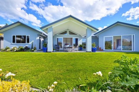 Photo of property in 24 Charteris Rise, Riverdale, Gisborne, 4010