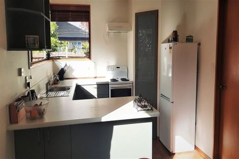 Photo of property in 226 Yaldhurst Road, Avonhead, Christchurch, 8042