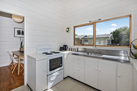 Photo of property in 6 Takahe Street, Tikipunga, Whangarei, 0112