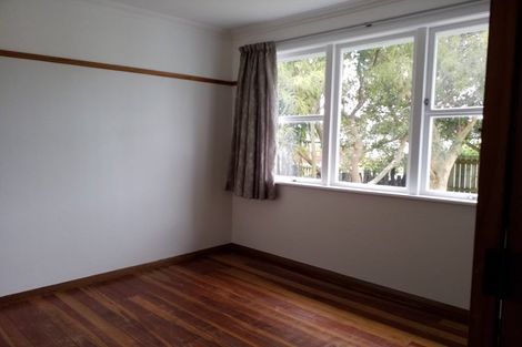 Photo of property in 28 Saint Annes Street, Levin, 5510