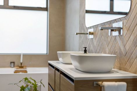 Photo of property in 42 Te Auhi Way, Welcome Bay, Tauranga, 3112