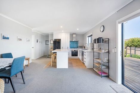 Photo of property in 7 Pohutukawa Place, Pohara, Takaka, 7183