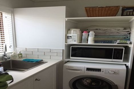 Photo of property in 2/36 Koromiko Street, New Lynn, Auckland, 0600