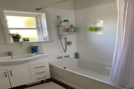 Photo of property in 19 Trafalgar Street, Waiwhetu, Lower Hutt, 5010