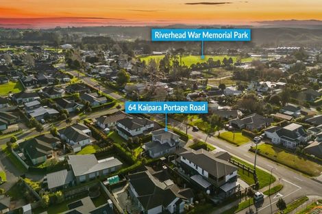 Photo of property in 64 Kaipara Portage Road, Riverhead, 0820