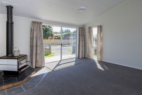 Photo of property in 124 Makarini Street, Paraparaumu, 5032