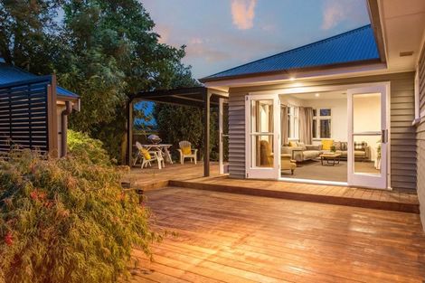 Photo of property in 98 Hamilton Avenue, Ilam, Christchurch, 8041