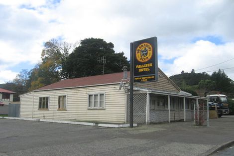 Photo of property in 19 Moores Valley Road, Wainuiomata, Lower Hutt, 5014