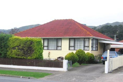 Photo of property in 203 Cambridge Terrace, Naenae, Lower Hutt, 5011