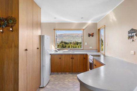 Photo of property in 14 Rob Roy Lane, Wanaka, 9305