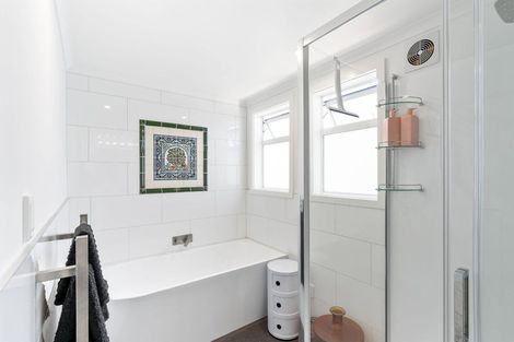 Photo of property in 218a Cambridge Street, Levin, 5510