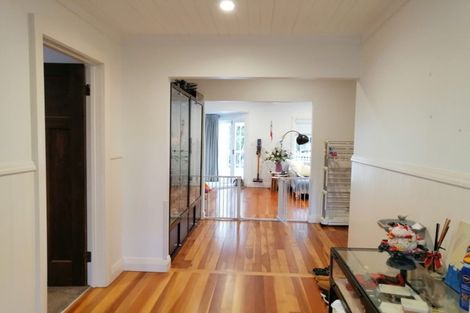 Photo of property in 8 Harrison Avenue, Belmont, Auckland, 0622