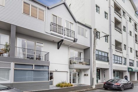 Photo of property in De Vere Apartments, 1/23 Tennyson Street, Te Aro, Wellington, 6011