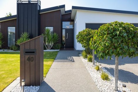 Photo of property in 40 Cameo Grove, Marshland, Christchurch, 8083