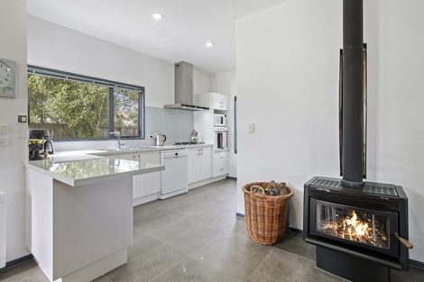 Photo of property in 1 Olivea Place, Oxford, 7430