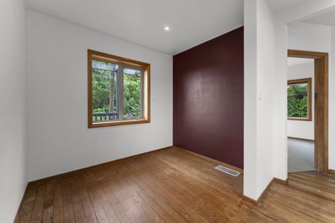 Photo of property in 54 Baroda Street, Khandallah, Wellington, 6035