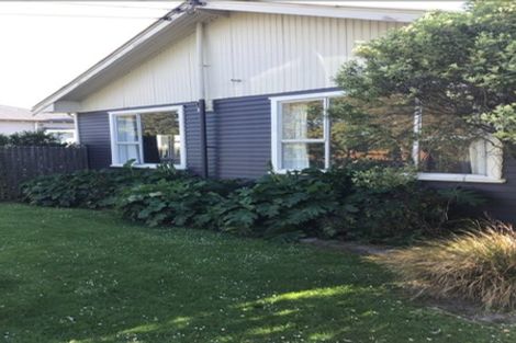 Photo of property in 112 Selwyn Street, Somerfield, Christchurch, 8024