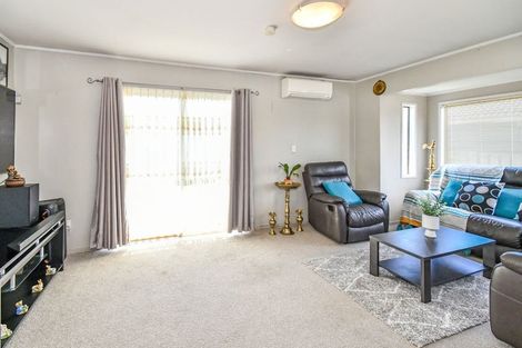 Photo of property in 41 Casuarina Road, Half Moon Bay, Auckland, 2012