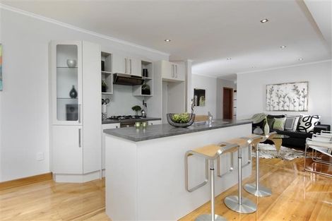 Photo of property in 1/22 Francis Street, Hauraki, Auckland, 0622