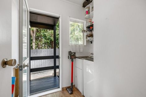 Photo of property in 2/4 Kahikatea Place, Ranui, Auckland, 0612