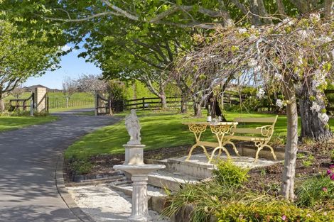 Photo of property in 21 Grace James Road, Pukekohe, 2120