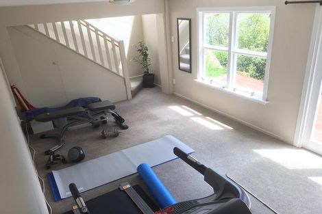 Photo of property in 5 Sherwood Lane, Cashmere, Christchurch, 8022