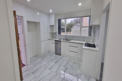 Photo of property in 32b Universal Drive, Henderson, Auckland, 0610