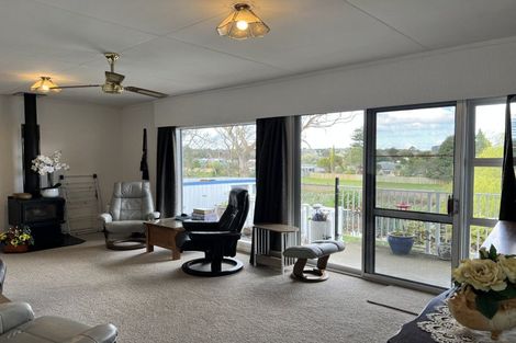 Photo of property in 3a Allan Street, Dannevirke, 4930