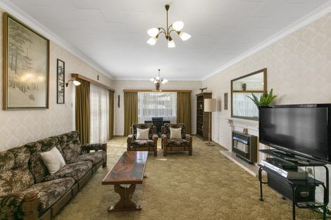 Photo of property in 21 Military Road, Boulcott, Lower Hutt, 5010