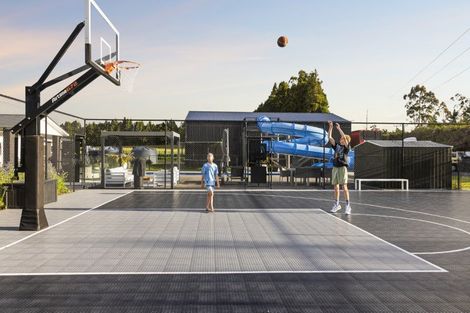 Photo of property in 74d Walter Henry Drive, Omanawa, Tauranga, 3171