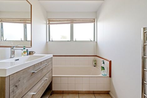 Photo of property in 827c Heaphy Terrace, Claudelands, Hamilton, 3214