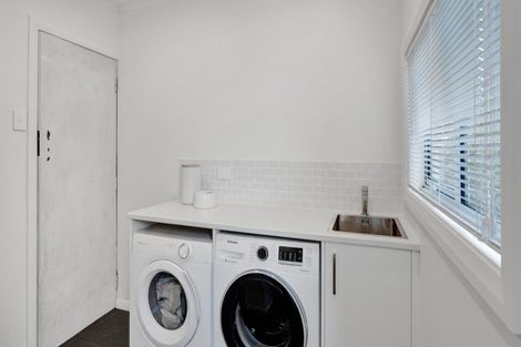 Photo of property in 1163 Devon Road, Bell Block, New Plymouth, 4373