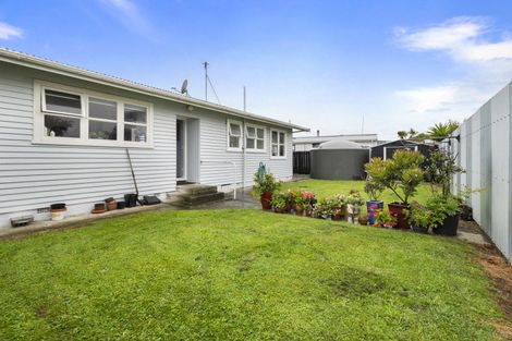 Photo of property in 42 Edinburgh Terrace, Foxton Beach, Foxton, 4815