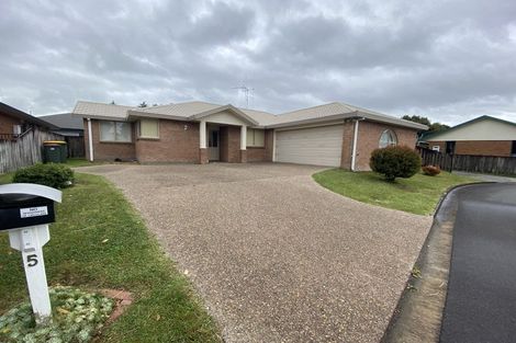 Photo of property in 5 Kirk Close, Rototuna, Hamilton, 3210