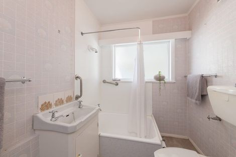 Photo of property in 2/6 Shakespeare Walk, The Wood, Nelson, 7010