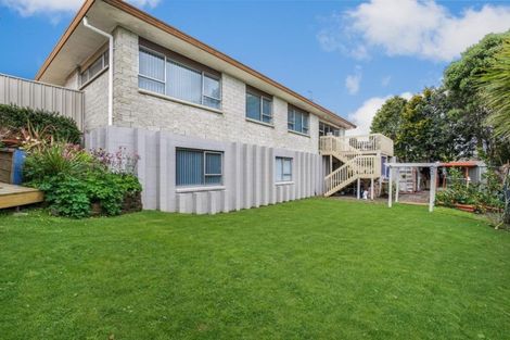 Photo of property in 9 Rhonda Place, Opaheke, Papakura, 2113