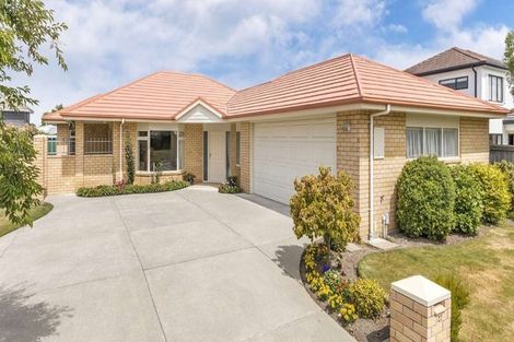 Photo of property in 27 Becmead Drive, Harewood, Christchurch, 8051