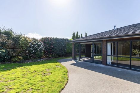 Photo of property in 8 Cedar Drive, Paraparaumu Beach, Paraparaumu, 5032