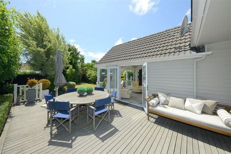 Photo of property in 62 Kotare Street, Fendalton, Christchurch, 8041