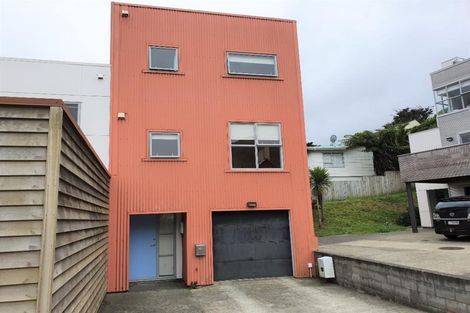 Photo of property in 59 Saddleback Grove, Karori, Wellington, 6012
