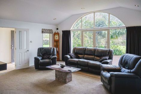 Photo of property in 20 Maui Pomare Road, Nikau Valley, Paraparaumu, 5032