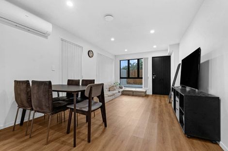 Photo of property in 10d Benton Place, Manurewa, Auckland, 2102