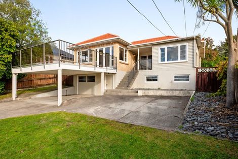 Photo of property in 10 Kakanui Avenue, Hillcrest, Hamilton, 3216