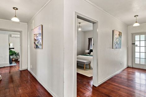 Photo of property in 14 Kauika Road, Avenues, Whangarei, 0110
