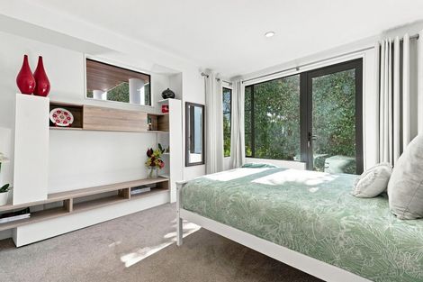 Photo of property in 32a Castor Bay Road, Castor Bay, Auckland, 0620