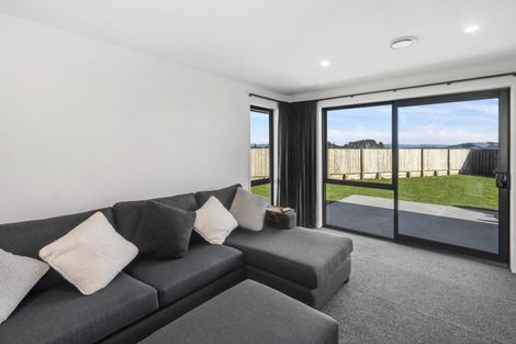 Photo of property in 10 Tarata Place, Wharewaka, Taupo, 3330
