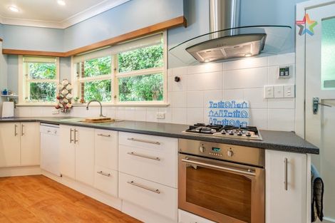 Photo of property in 59 Manuka Street, Stokes Valley, Lower Hutt, 5019