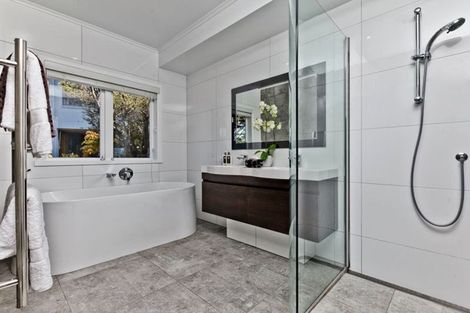 Photo of property in 68a Kowhai Road, Campbells Bay, Auckland, 0630