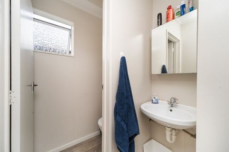 Photo of property in 35 Ada Street, Hokowhitu, Palmerston North, 4410